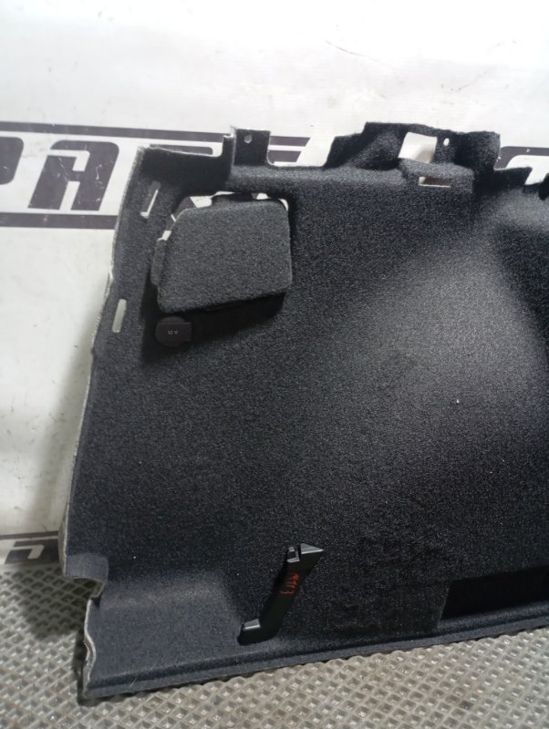 Обшивка багажника Skoda Karoq 2024