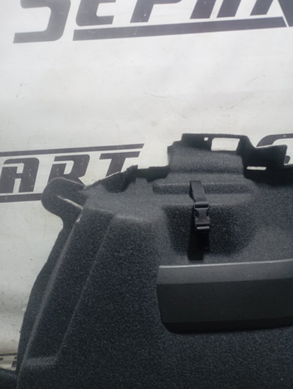 Обшивка багажника Skoda Karoq 2024