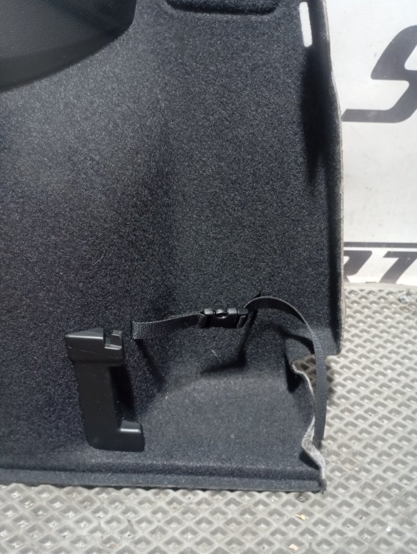 Обшивка багажника Skoda Karoq 2024