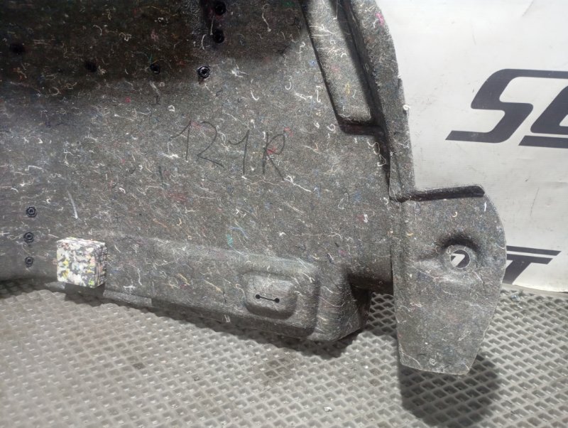 Обшивка багажника Skoda Karoq 2024