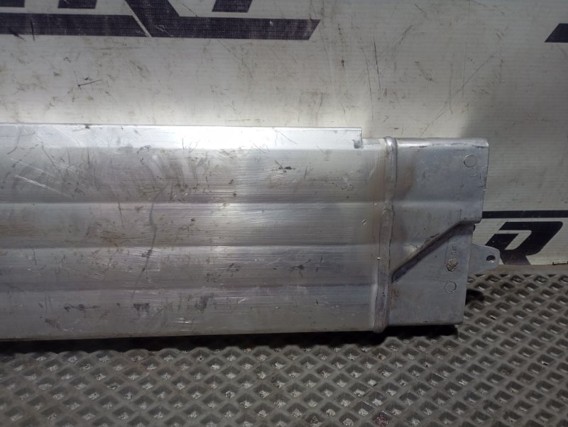 Ресивер пневмоподвески Audi A6 ALLROAD 2010 C6