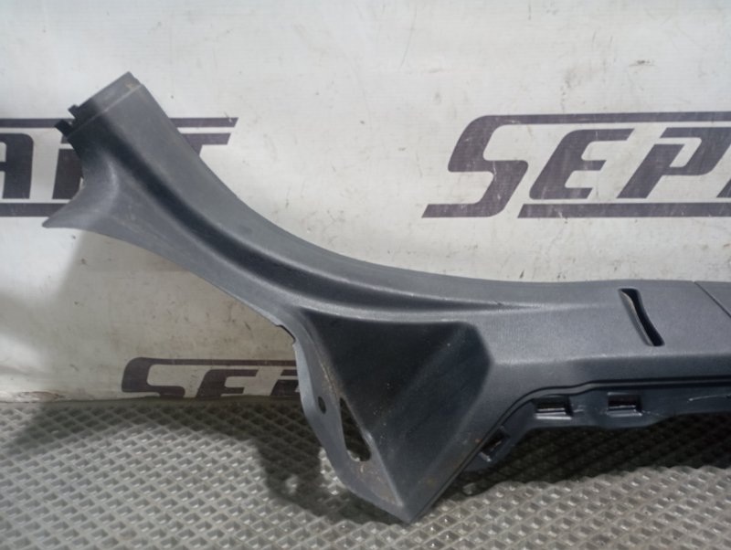 Обшивка стойки Skoda YETI 2015