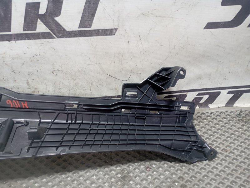 Обшивка стойки Skoda YETI 2015