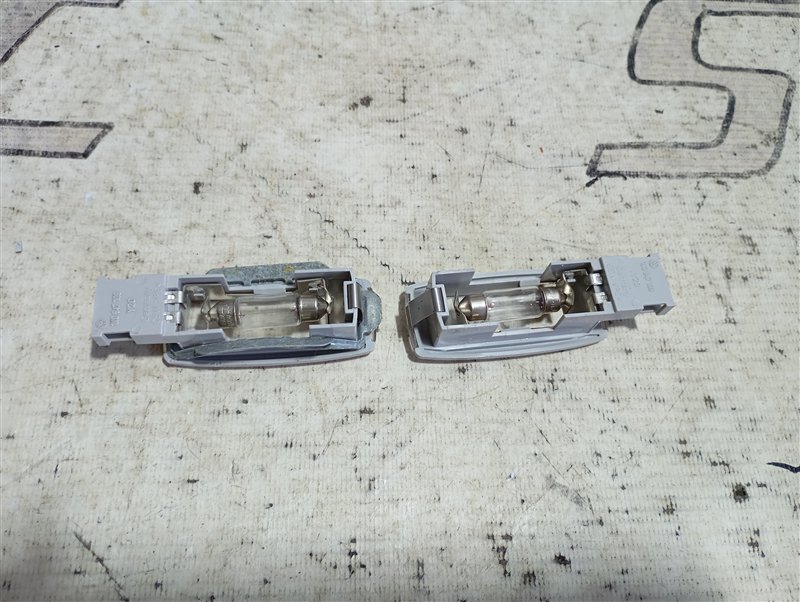 Плафоны салона Volkswagen Passat 2008 B6