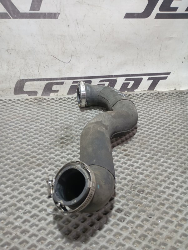 Патрубок интеркулера Audi A4 2011 B8