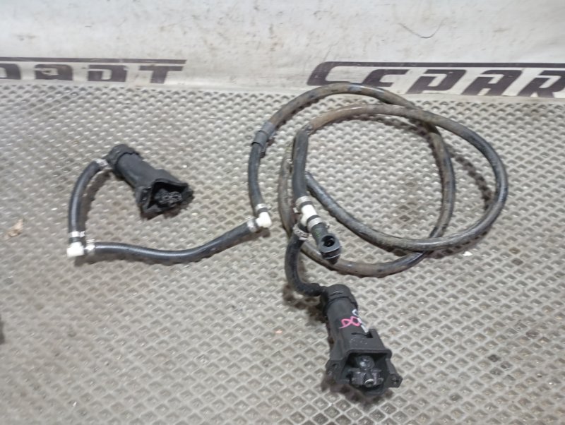 Шланг омывателя фар Audi A6 2010 C6