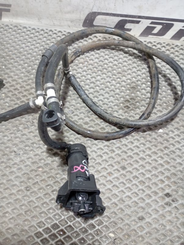 Шланг омывателя фар Audi A6 2010 C6