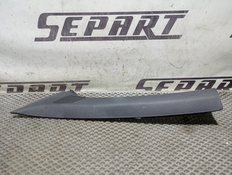 Обшивка стойки Skoda Karoq 2024