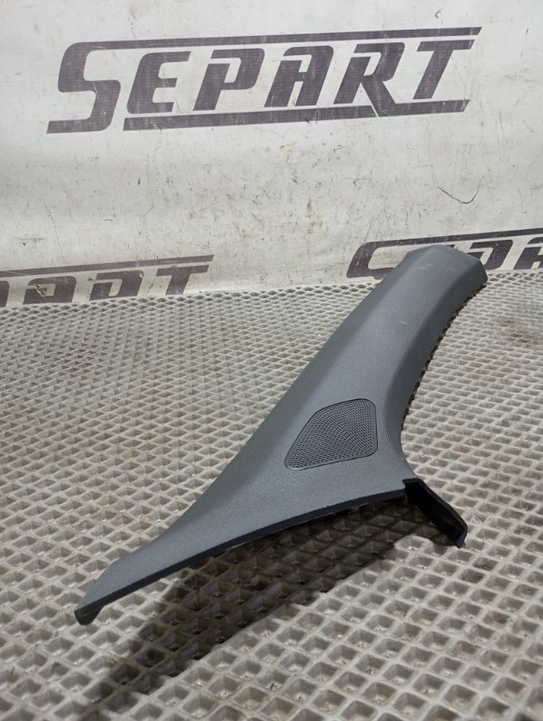 Обшивка стойки Skoda Karoq 2024