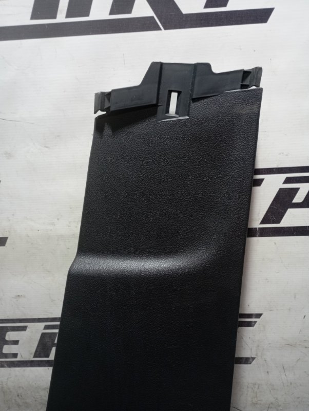 Обшивка стойки центральной Volkswagen Tiguan 2014 5N