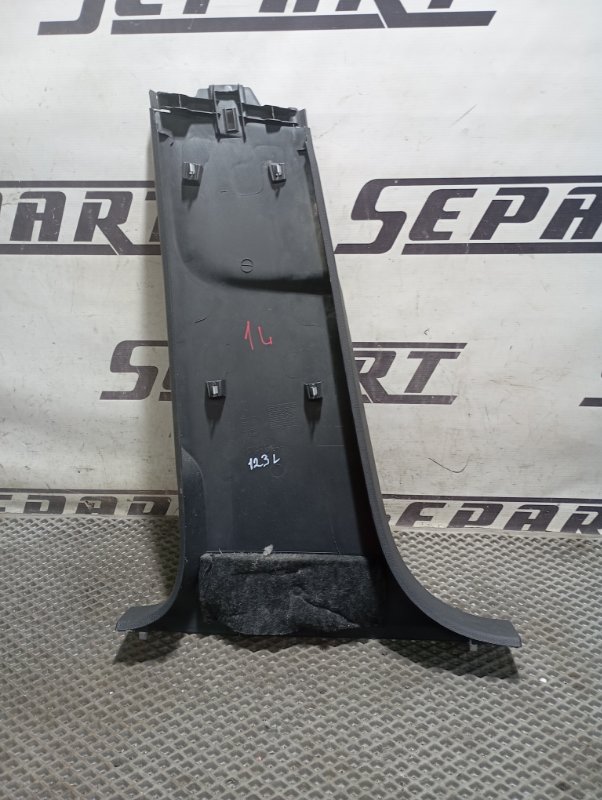 Обшивка стойки центральной Volkswagen Tiguan 2014 5N