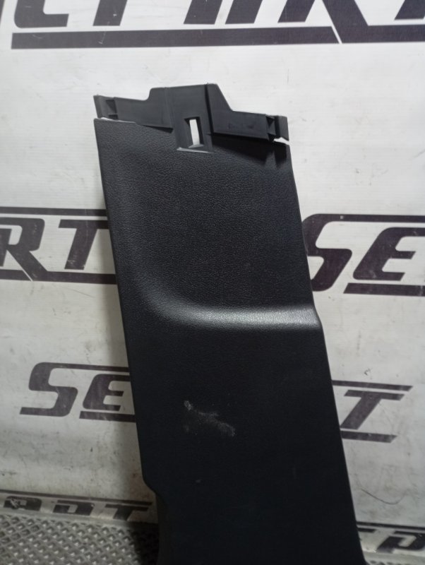 Обшивка стойки центральной Volkswagen Tiguan 2014 5N