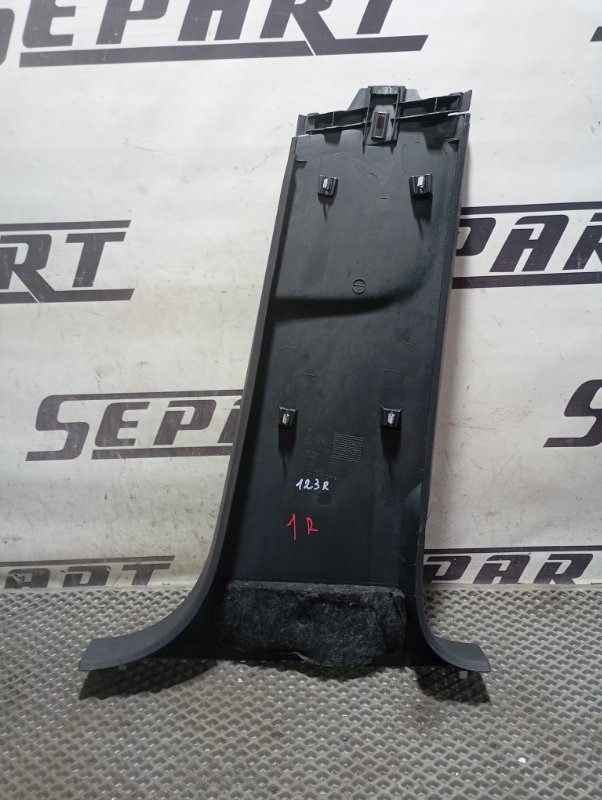 Обшивка стойки центральной Volkswagen Tiguan 2014 5N