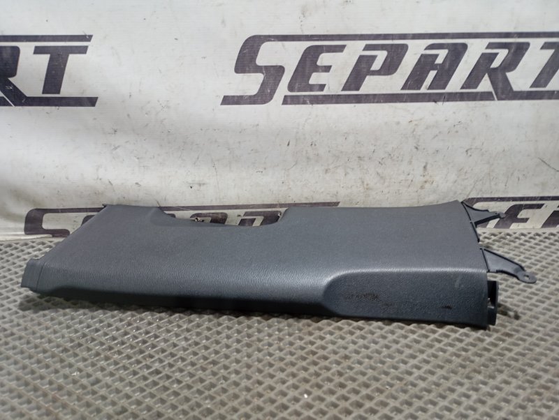 Обшивка стойки центральной Volkswagen Golf 2011 Mk6