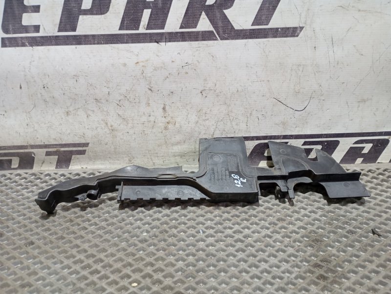 Дефлектор радиатора Audi A4 2002 B6