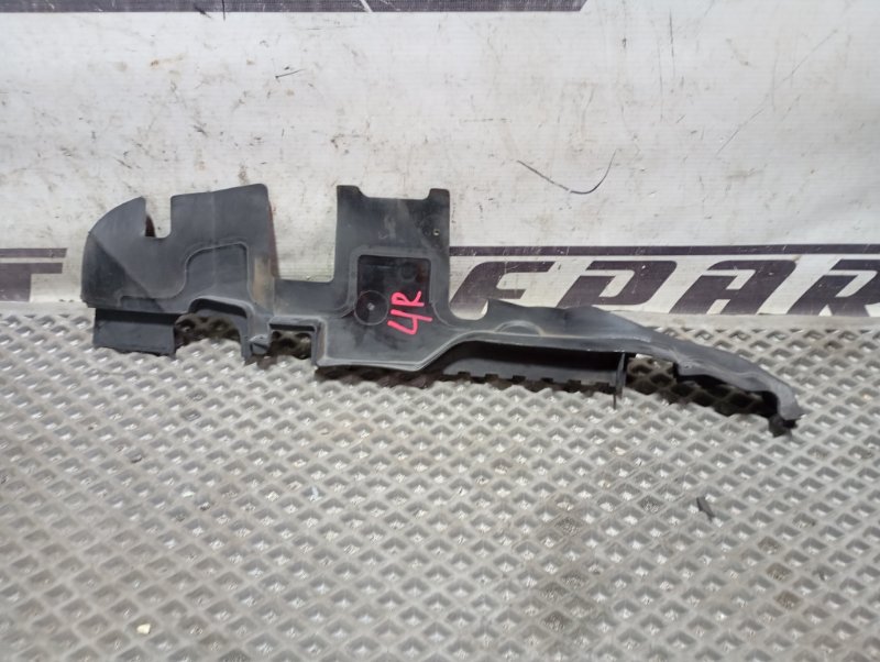 Дефлектор радиатора Audi A4 2002 B6