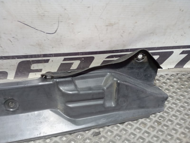 Пыльник крыла Audi A4 2002 B6