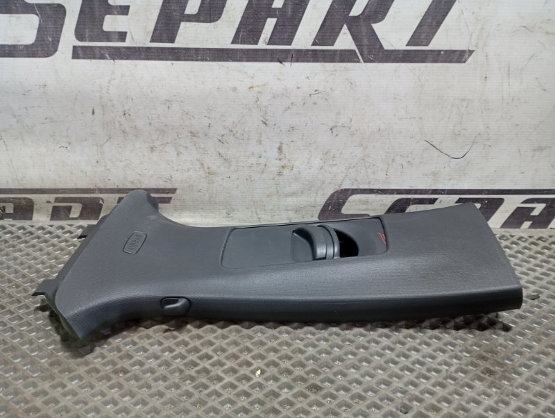 Обшивка стойки центральной Skoda Karoq 2024