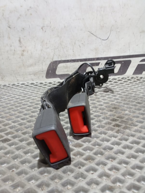 Замок ремня безопасности Skoda Karoq 2024