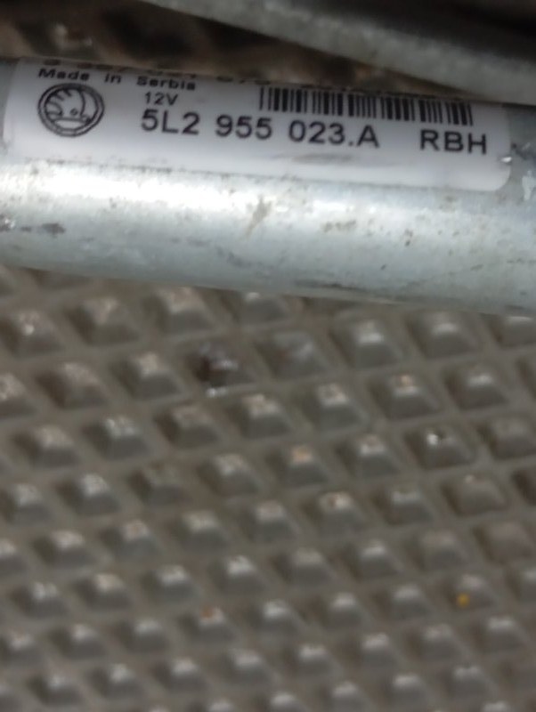 Трапеция дворников Skoda YETI 2015