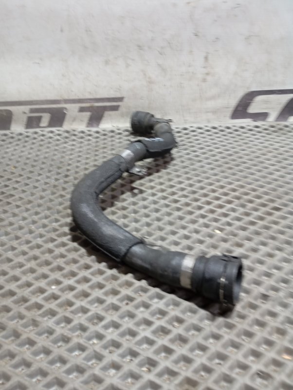 Патрубок системы охлаждения Audi A4 2008 B8