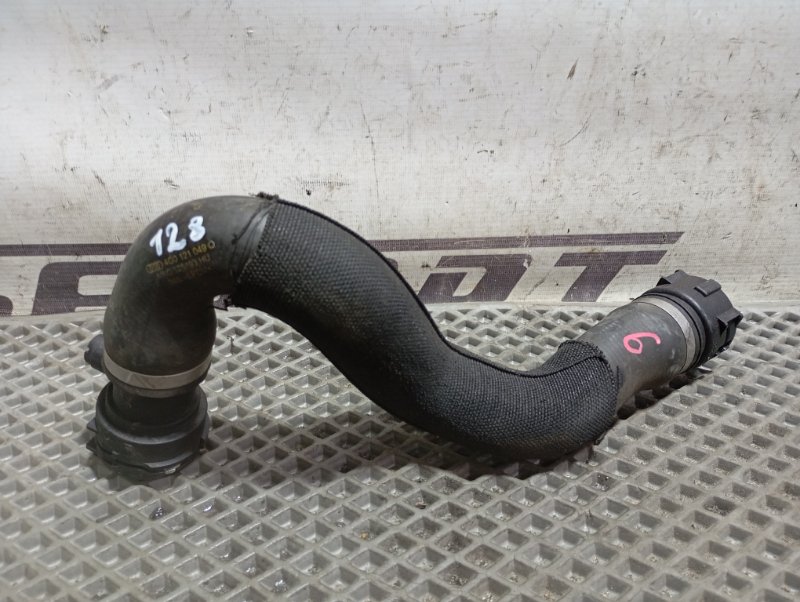 Патрубок системы охлаждения Audi A6 ALLROAD 2014 C7