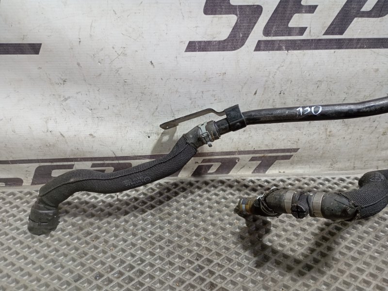 Патрубок системы охлаждения Audi A6 2010 C6