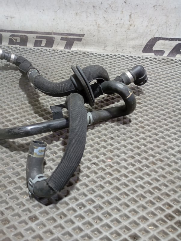 Патрубок системы охлаждения Audi A6 2010 C6