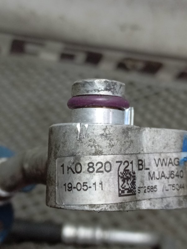 Трубка кондиционера Volkswagen Golf 2011 Mk6