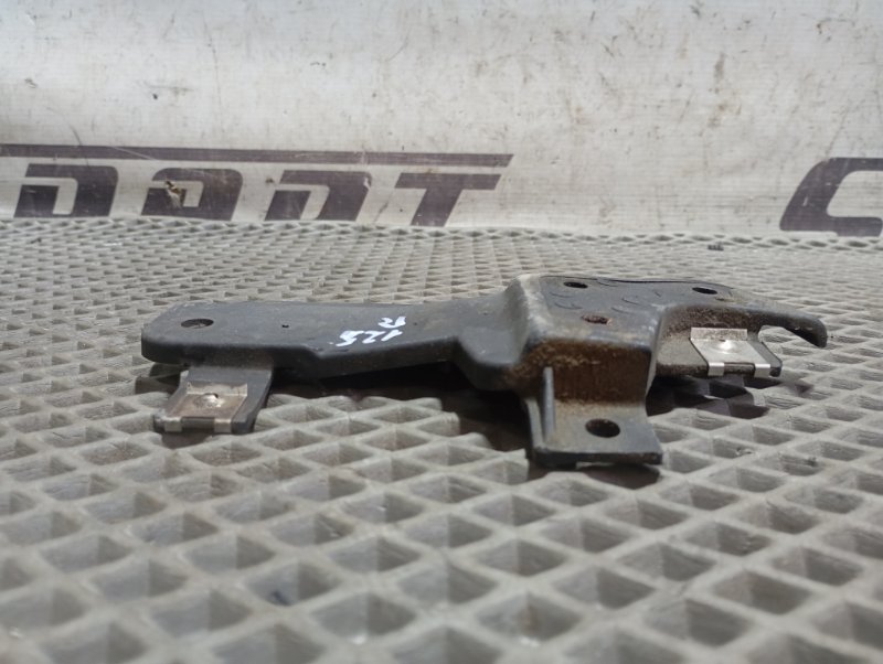 Брызговик Audi A3 2011 8P