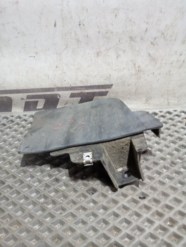 Брызговик Volkswagen Tiguan 2014 5N