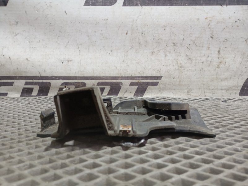 Брызговик Volkswagen Tiguan 2014 5N