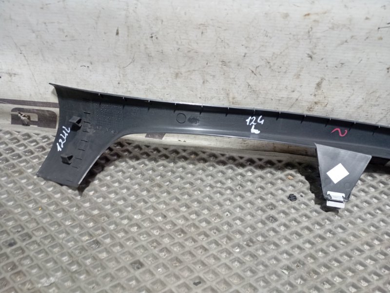 Обшивка стойки Volkswagen Golf 2011 Mk6