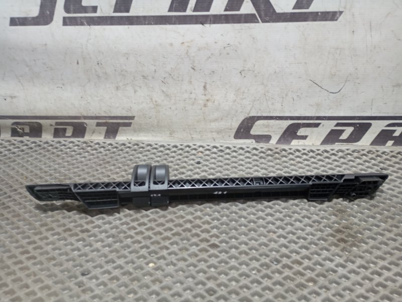 Крепеж в багажное отделение Skoda Karoq 2024