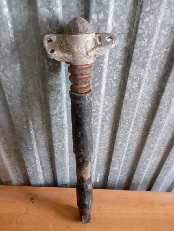 Амортизаторы Skoda YETI 2015