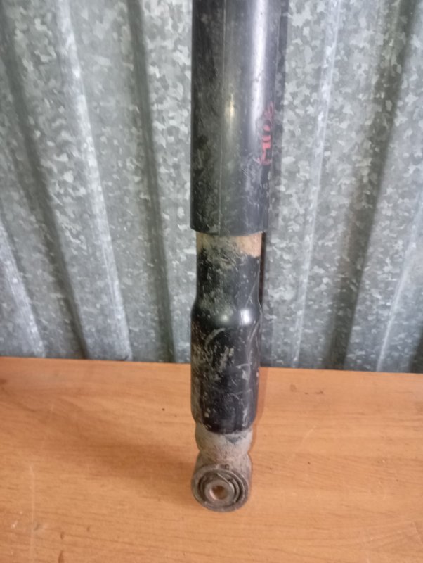 Амортизаторы Skoda YETI 2015