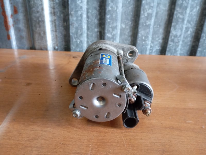 Стартер Skoda YETI 2015