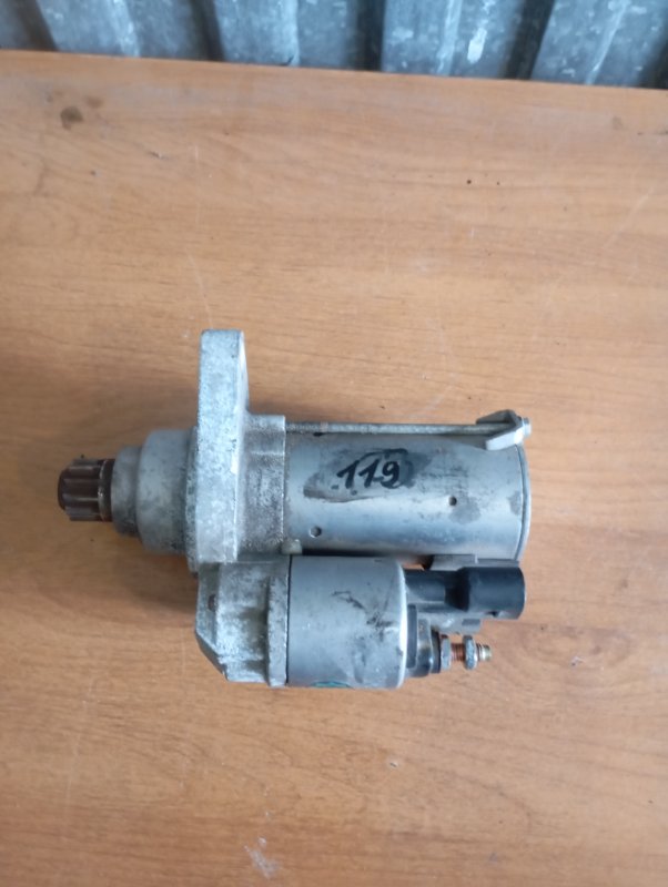 Стартер Skoda YETI 2015