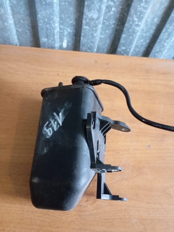 Адсорбер топливный Skoda YETI 2015