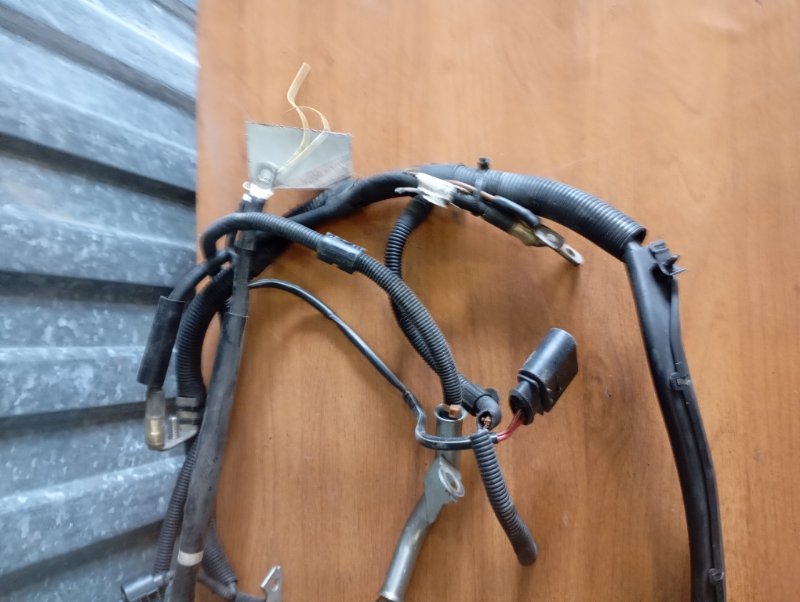 Проводка стартера и генератора Audi A4 2011 B8