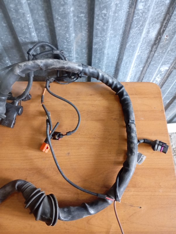 Проводка двигателя (коса) Audi A4 2011 B8