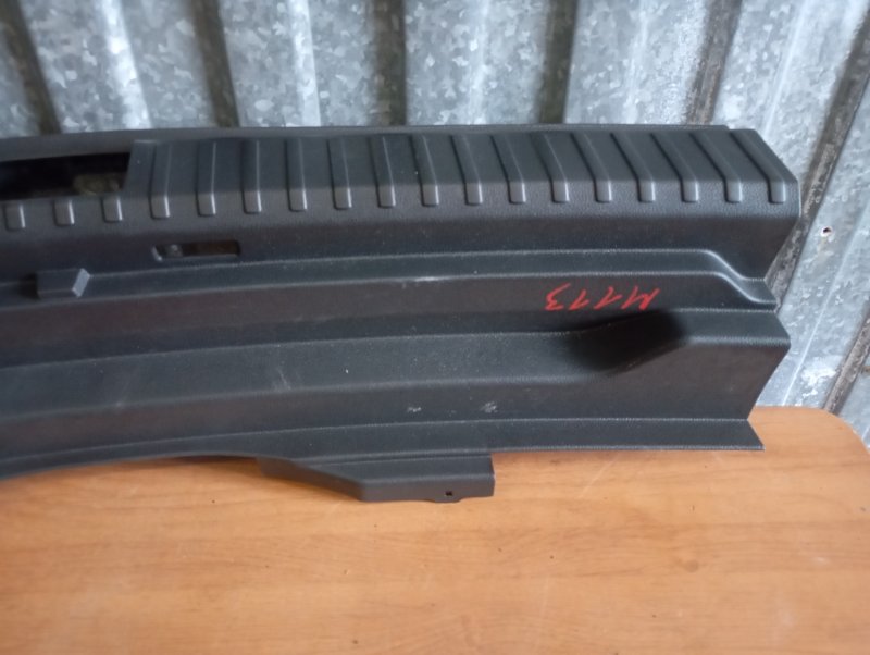 Накладка порога багажника Skoda Karoq 2024