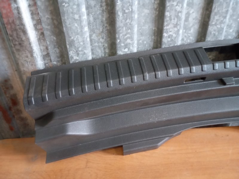 Накладка порога багажника Skoda Karoq 2024