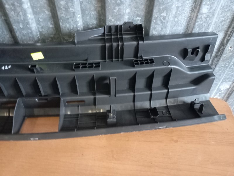 Накладка порога багажника Skoda Karoq 2024