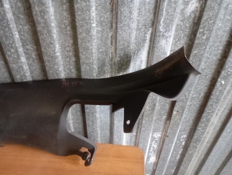 Обшивка стойки Skoda Karoq 2024