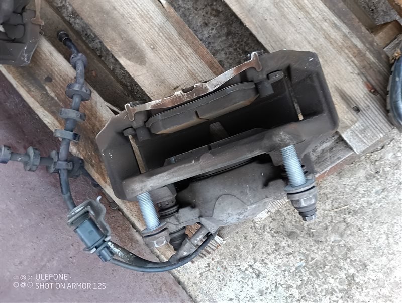 Суппорт тормозной Audi A5 2013 8T