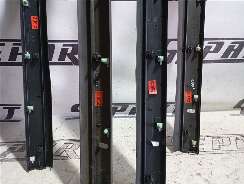 Молдинги дверей Volkswagen Passat 2002 B5