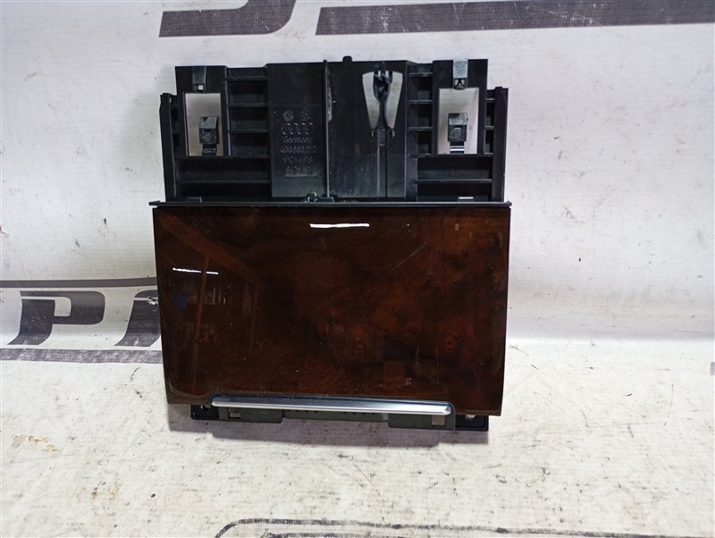 Пепельница Audi A6 2011 C7