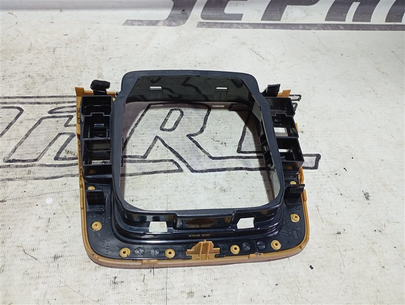 Накладка кулисы КПП Volkswagen Passat 2006 B6