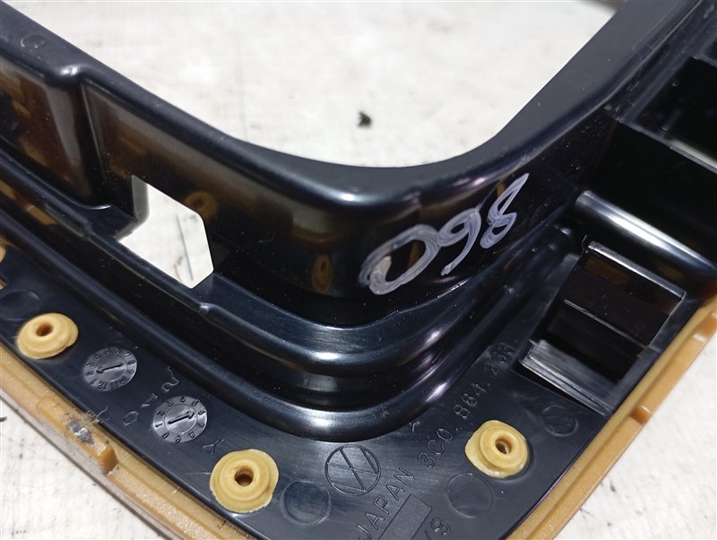 Накладка кулисы КПП Volkswagen Passat 2006 B6